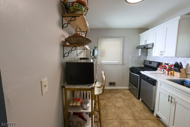 45 Andover Ave, Plainfield City, NJ 07062