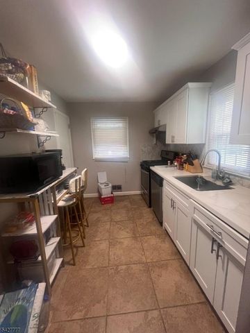 45 Andover Ave, Plainfield City, NJ 07062