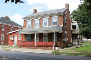 648 BROADWAY #A, Hanover, PA 17331