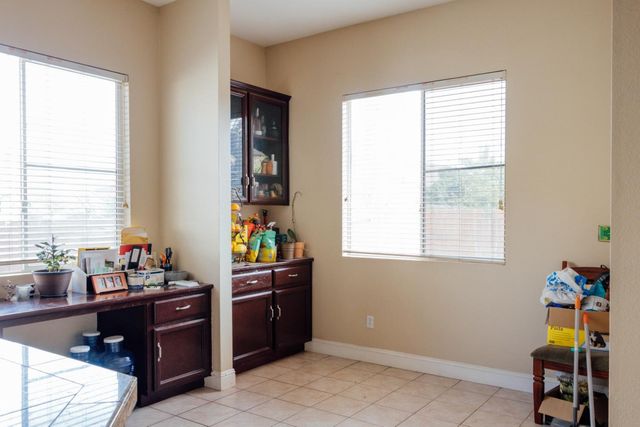 2418 Sailboat Ct, Stockton, CA 95206