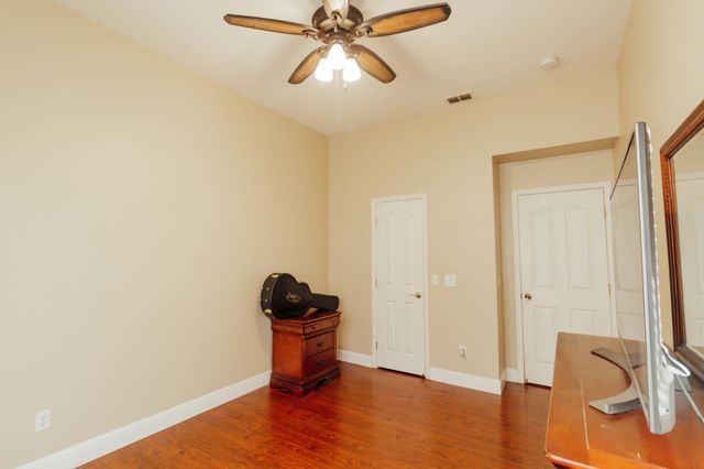 2418 Sailboat Ct, Stockton, CA 95206