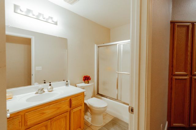 2418 Sailboat Ct, Stockton, CA 95206