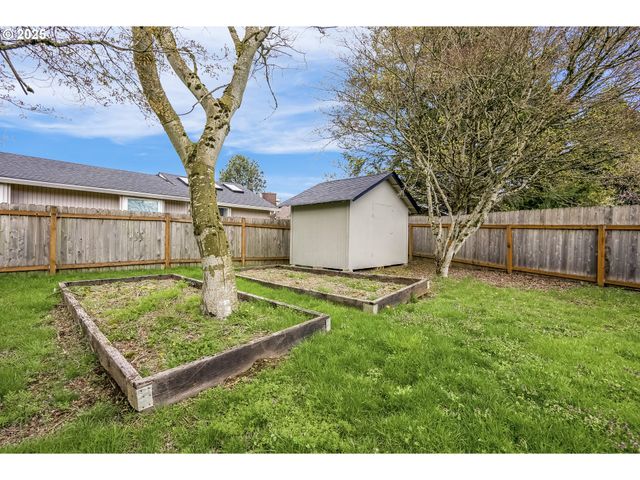 14902 Ne COLUMBINE Dr, Vancouver, WA 98662