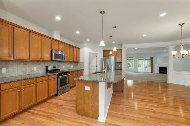 20 Parkland Lane 20, Acton, MA 01720