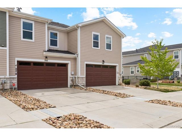 762 Stonebridge Dr, Longmont, CO 80503