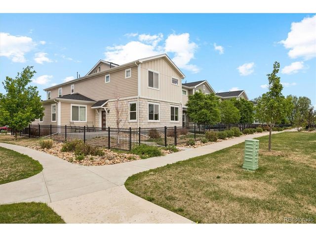 762 Stonebridge Dr, Longmont, CO 80503