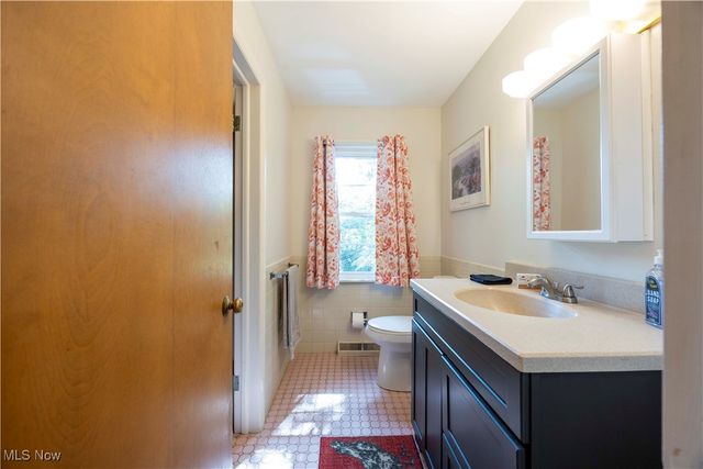 15724 Wyatt Road, East Cleveland, OH 44112