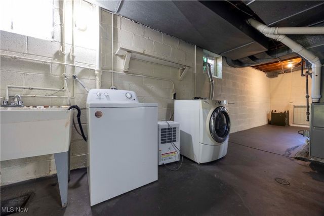 15724 Wyatt Road, East Cleveland, OH 44112