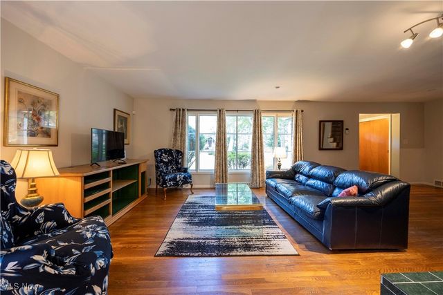 15724 Wyatt Road, East Cleveland, OH 44112