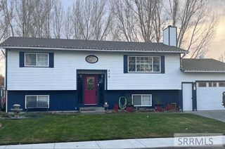210 Spruce Street, Shelley, ID 83274