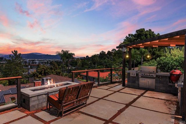 9273 Wister, La Mesa, CA 91941