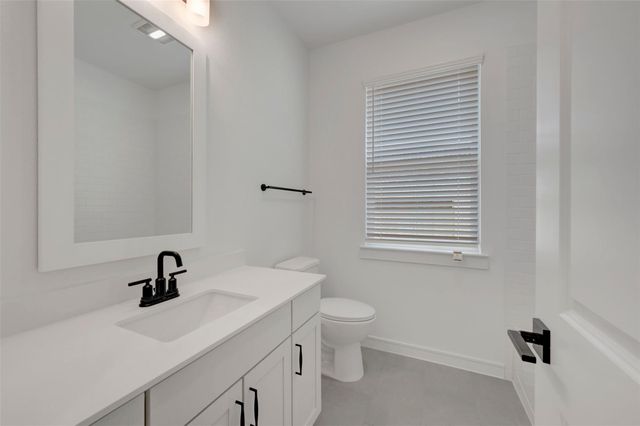 12119 St Augustine Drive, Mont Belvieu, TX 77535