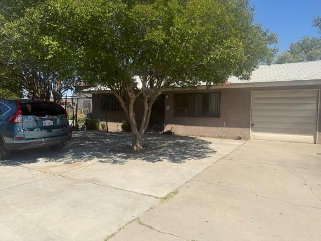 824 B Street, Fresno, CA 93706