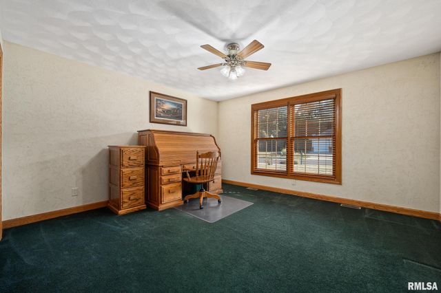 2727 ASPEN Court, Pekin, IL 61554