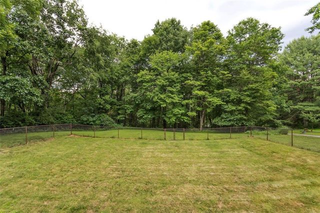 11 West St, West Deer, PA 15076