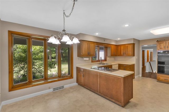 11 West St, West Deer, PA 15076
