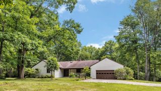 11 West St, West Deer, PA 15076