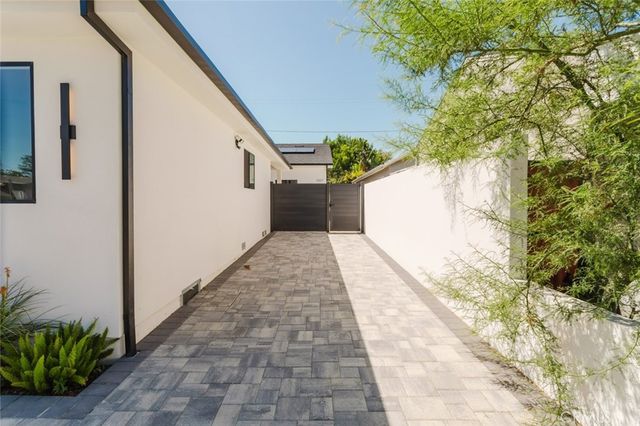 1507 N Niagara Street 103, Burbank, CA 91505