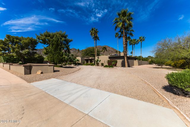 4800 E CLEARWATER Parkway, Paradise Valley, AZ 85253