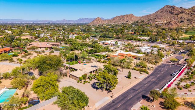 4800 E CLEARWATER Parkway, Paradise Valley, AZ 85253