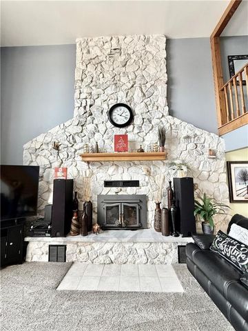 229 E 16th Street, Maryville, MO 64468