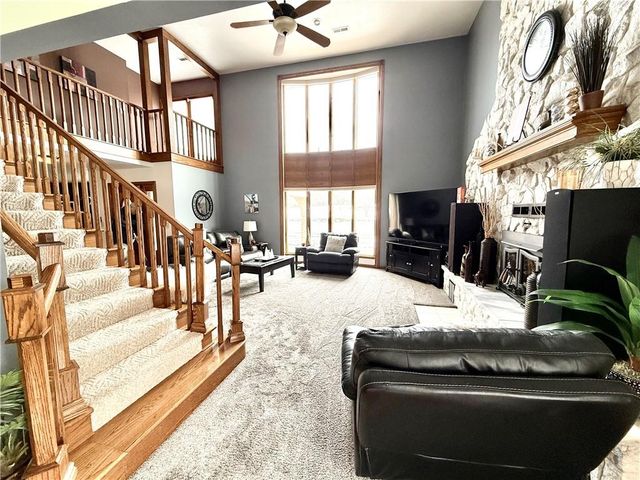 229 E 16th Street, Maryville, MO 64468