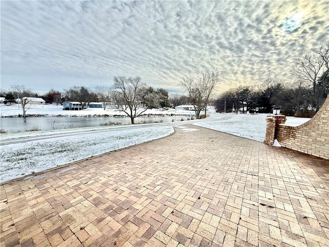 229 E 16th Street, Maryville, MO 64468