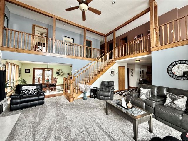 229 E 16th Street, Maryville, MO 64468