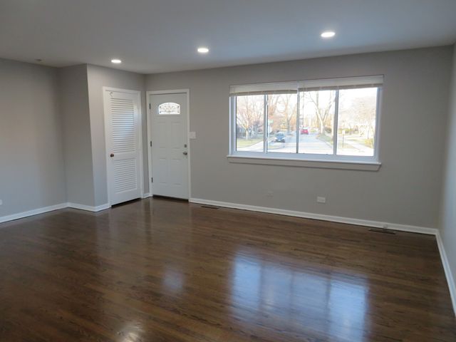 2001 Walters Avenue, Northbrook, IL 60062