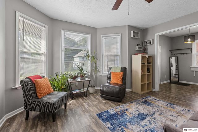 3318 Myrtle Avenue, Omaha, NE 68131