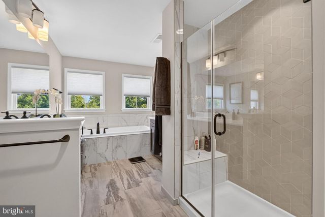 24696 CRESTED BUTTE CT, Aldie, VA 20105