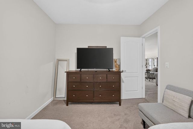 24696 CRESTED BUTTE CT, Aldie, VA 20105