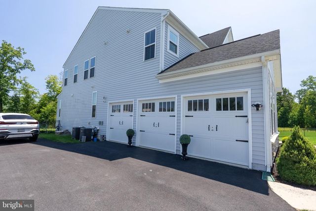 24696 CRESTED BUTTE CT, Aldie, VA 20105