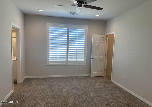 9016 W SAN JUAN Avenue, Glendale, AZ 85305