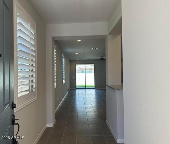 9016 W SAN JUAN Avenue, Glendale, AZ 85305