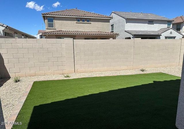9016 W SAN JUAN Avenue, Glendale, AZ 85305