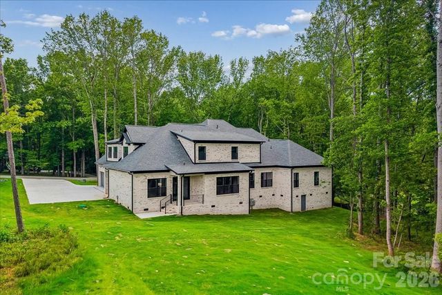 641 Cottonfield Circle, Waxhaw, NC 28173