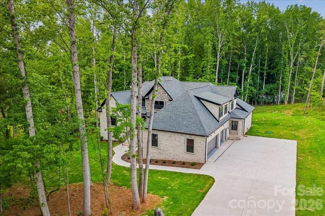 641 Cottonfield Circle, Waxhaw, NC 28173
