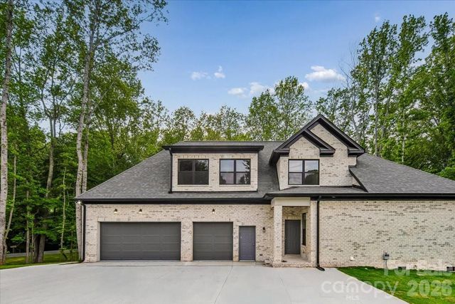 641 Cottonfield Circle, Waxhaw, NC 28173