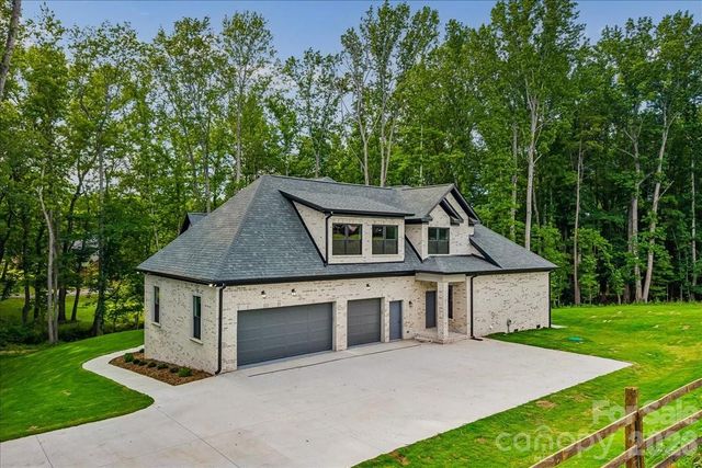641 Cottonfield Circle, Waxhaw, NC 28173
