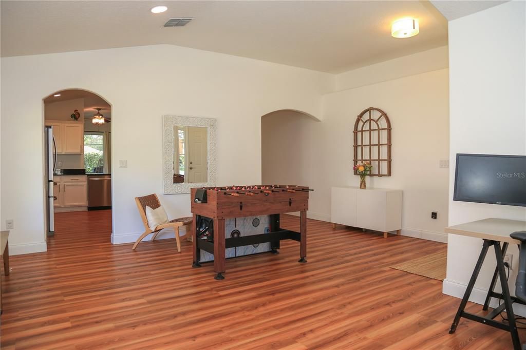 Image 3 of property listing at 15431 LAKE BELLA VISTA DRIVE, Tampa, FL 33625