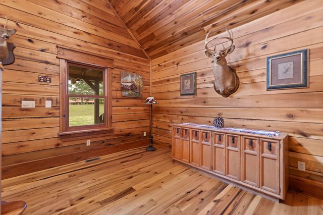 249 Diamond Lane, Wallingford, KY 41093