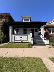 5950 S Artesian Avenue, Chicago, IL 60629