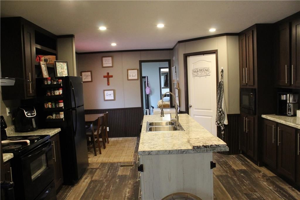 8410 Jessica Lane, Citronelle, AL 36522 — photo 5