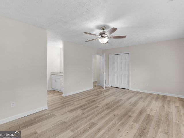 100 Kim Trail, Stockbridge, GA 30281