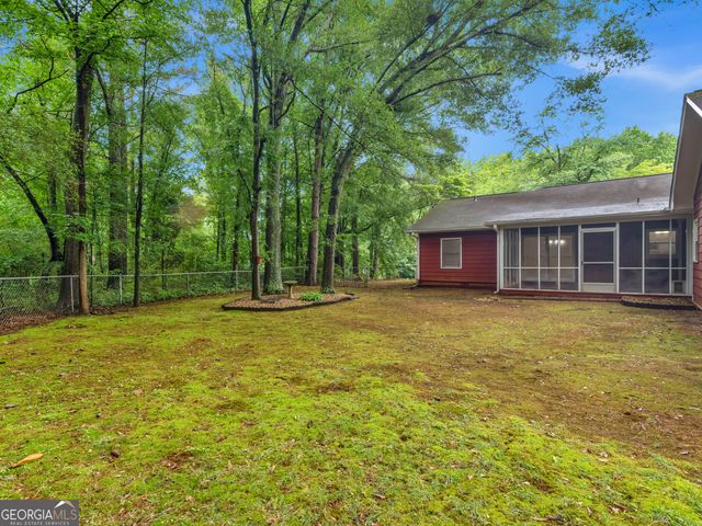 100 Kim Trail, Stockbridge, GA 30281