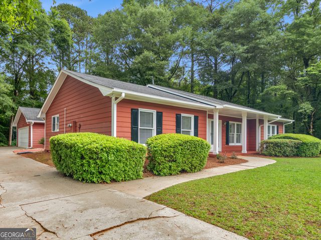 100 Kim Trail, Stockbridge, GA 30281