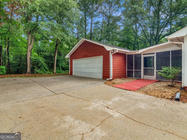 100 Kim Trail, Stockbridge, GA 30281
