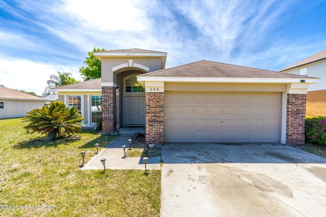 694 CHERRY BARK Drive N, Jacksonville, FL 32218