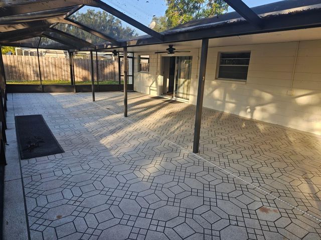 14013 BRIARDALE LANE, Tampa, FL 33618